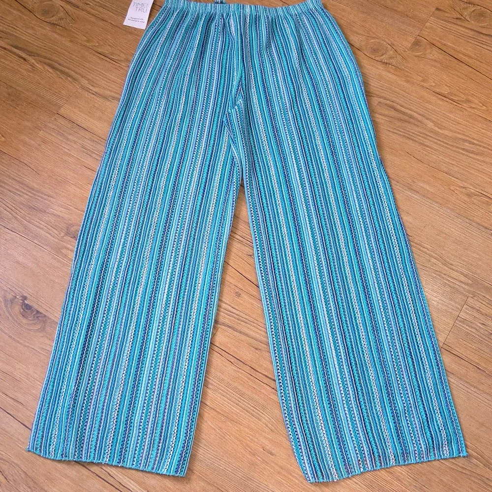 ♦️♦️ SOLD ♦️♦️Time and Tru Swim Pant Coverup - Picture 5 of 7